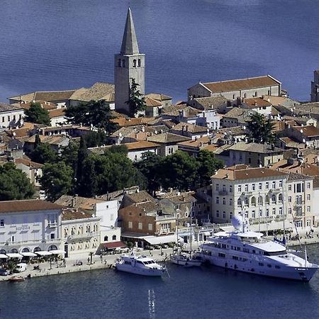 Apartments Mladenka Poreč Eksteriør bilde